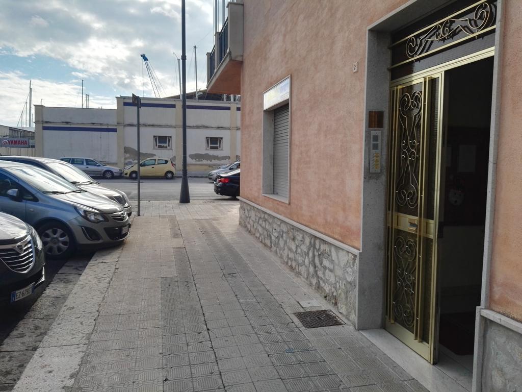 L'Oasi Del Porto Bed & Breakfast Trapani Luaran gambar