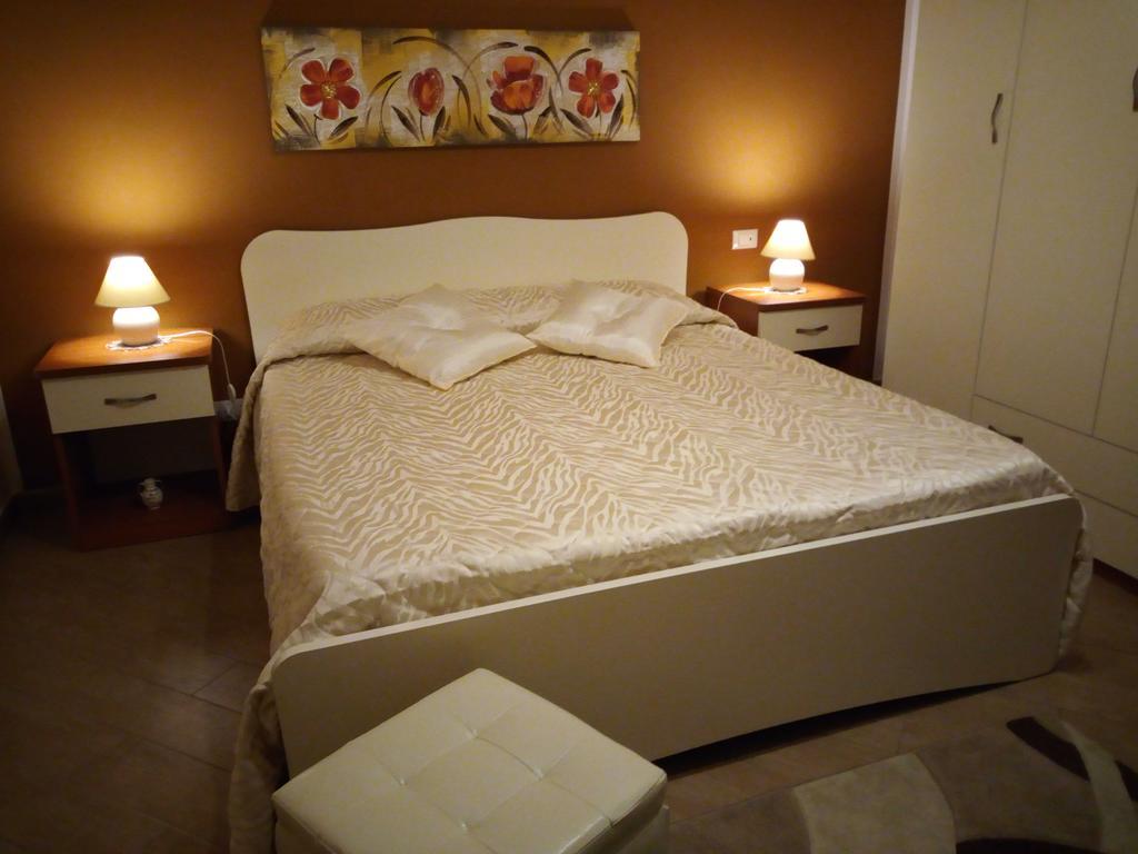 L'Oasi Del Porto Bed & Breakfast Trapani Luaran gambar